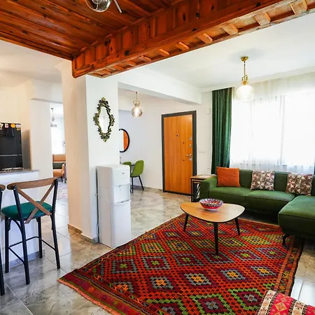 Misli - Red/ Villa *